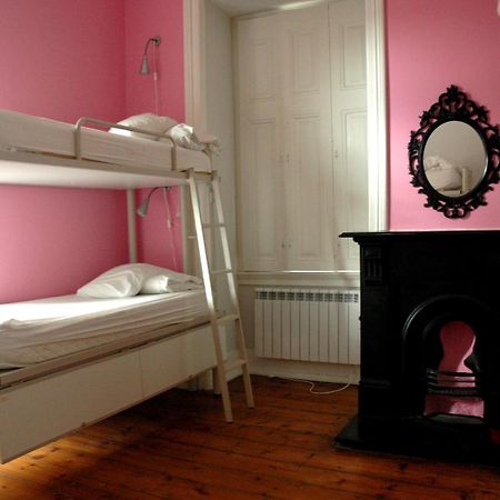 Safestay Lisbon Bairro Alto Δωμάτιο φωτογραφία